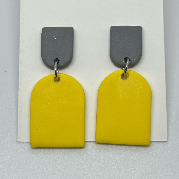 NWT Yellow Handmade Earrings - Picture 2 of 7